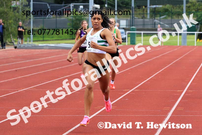 Womens under-17s 300 metres, 2023 Northern Under-13s, Under-15s and Under-17s, Middlesbrough.  Photo: David T. Hewitson/Sports for All Pics